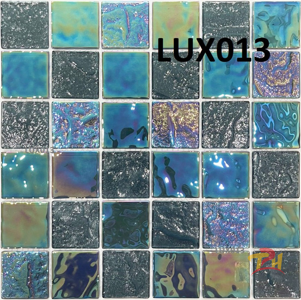 Gạch mosaic thủy tinh trang trí cao cấp LUX013