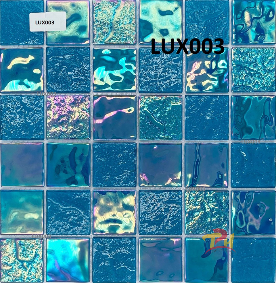 Gạch mosaic thủy tinh trang trí cao cấp LUX003